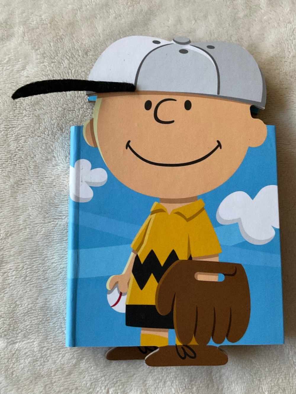 Hallmark peanuts” you’re a good kid, Charlie Brown” shaped hardcover book